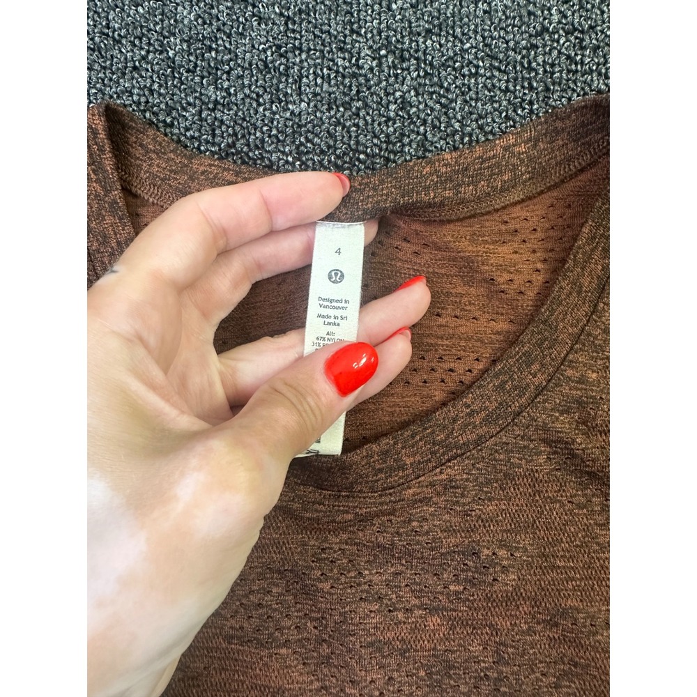 Lululemon Train to Be Tank *Camo
Dot Camo Dark Terracotta / Black Size 4 - Picture 8 of 12